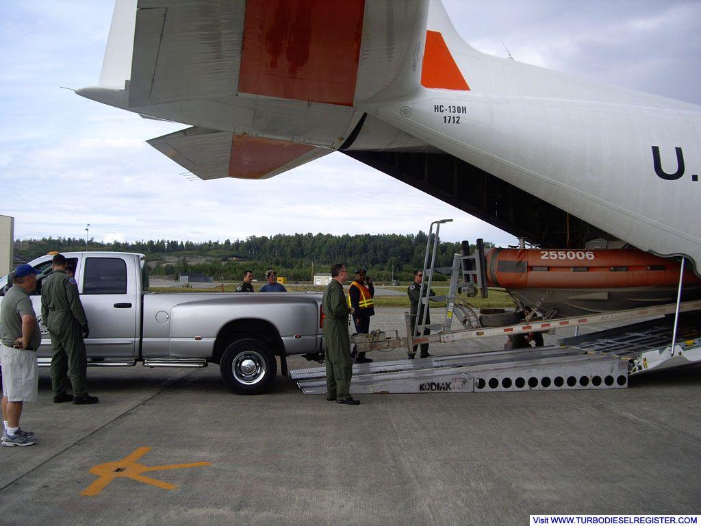 unloading CG 255006 from C130